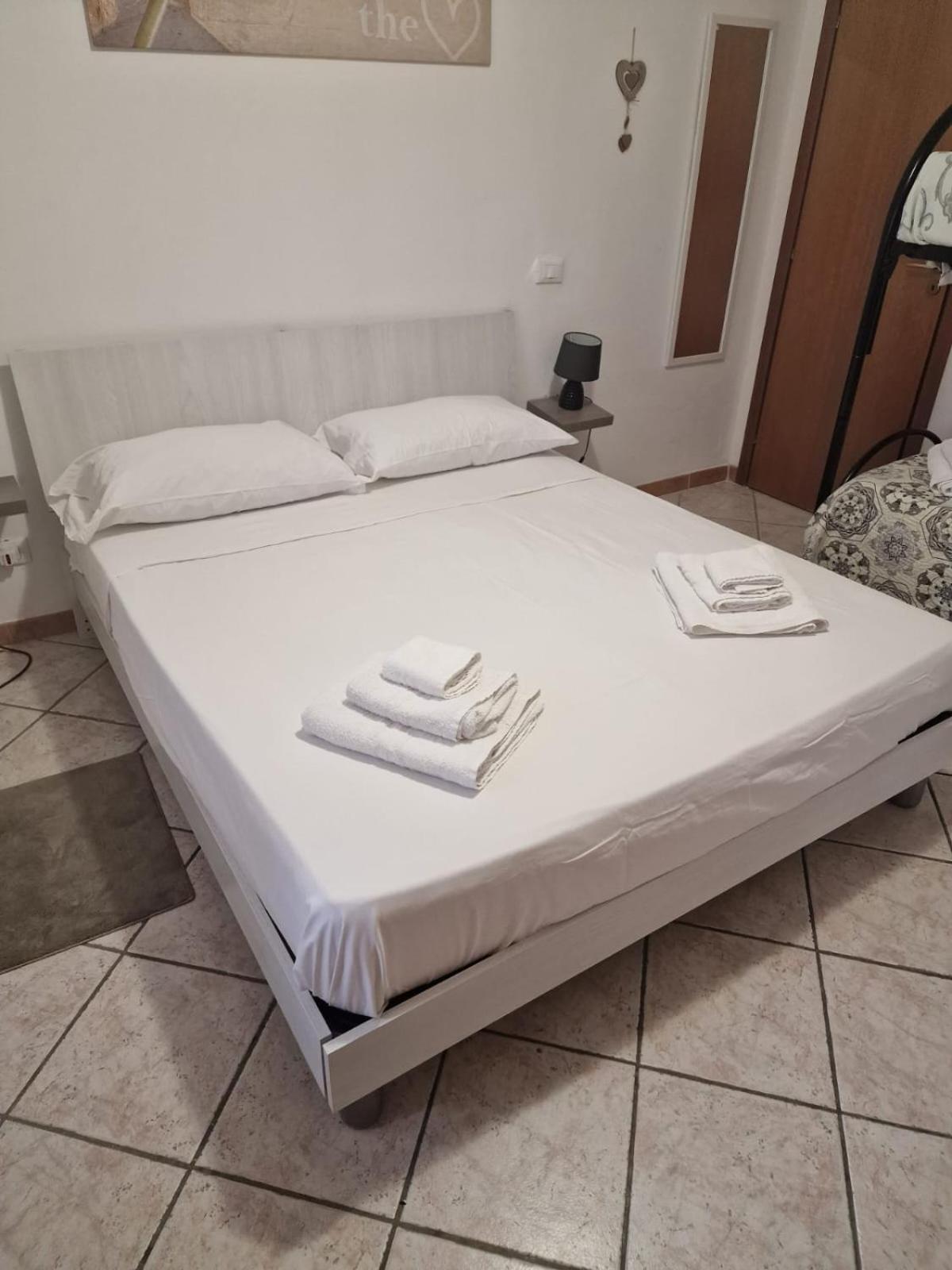 B&B Le Stanze Di Aurora 巴勒莫 外观 照片